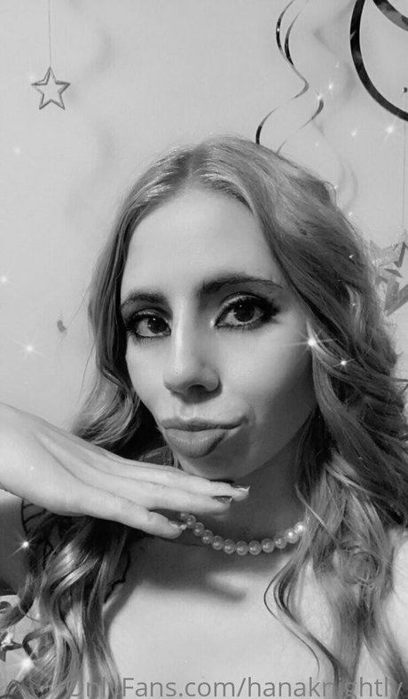 hanaknightly nudes model gallery