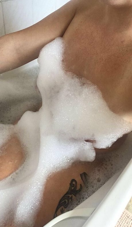 antoniopearl98 pornstar exclusive img