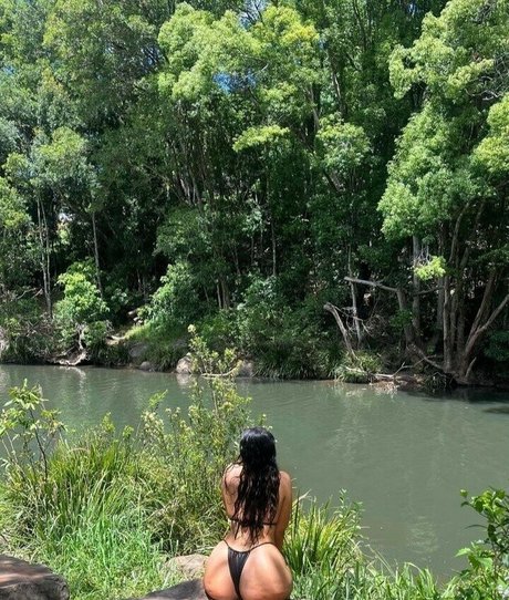 Stormiscarlet nudes model images