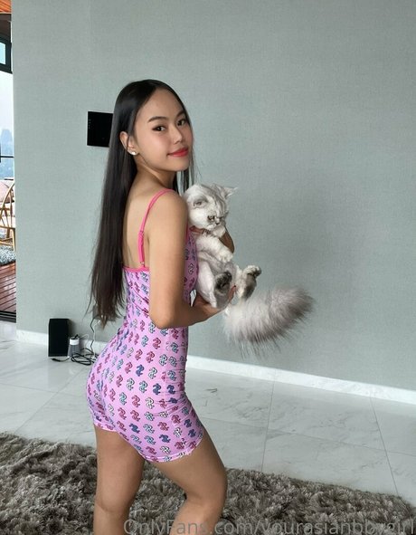 yourasianbbygirl free pornstar picture