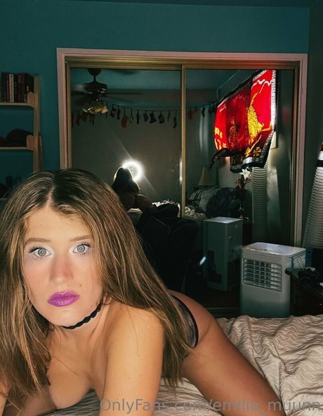 emilia muunn nice pornstar photo