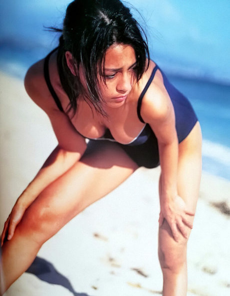 Anza sexy actress pics