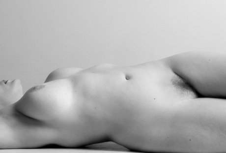 nicolenu erotic star picture