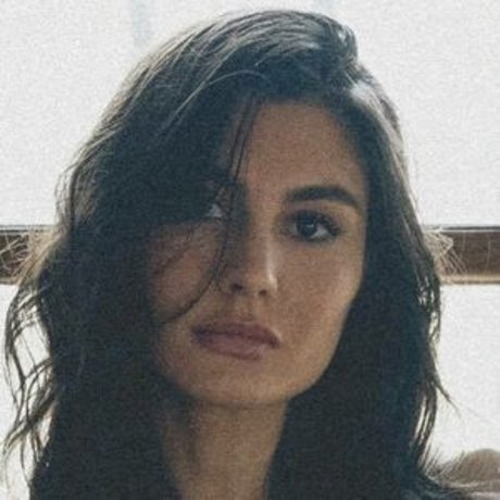 Bethanylydiaa hot star photo