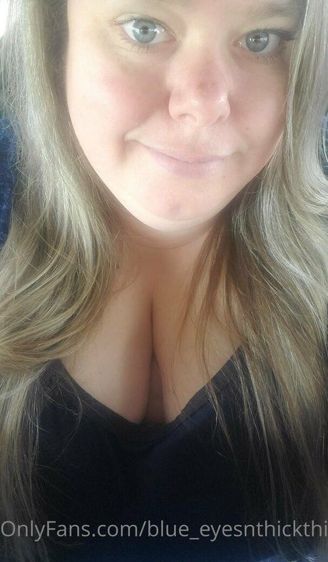 blue eyesnthickthighs pornstar best pic