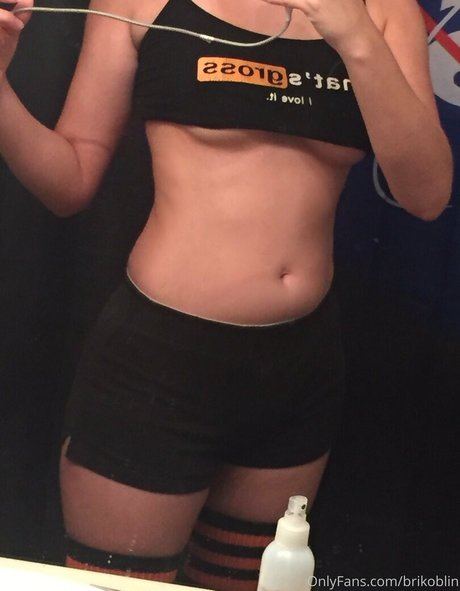 brikoblin sexy pornstar pic
