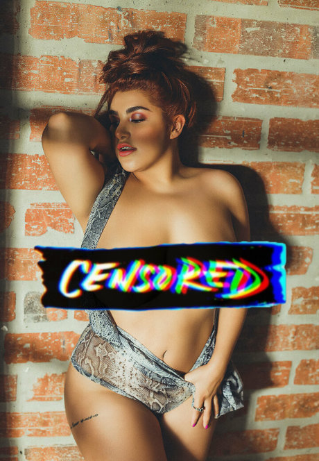 poliamor free model galleries