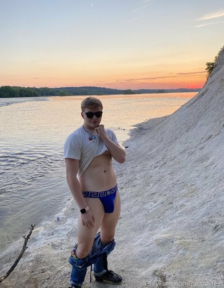 justmyless perfect star image