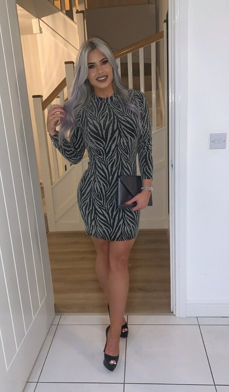 Caitrhx adult star galleries