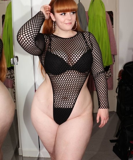 nlhfit naked actress img