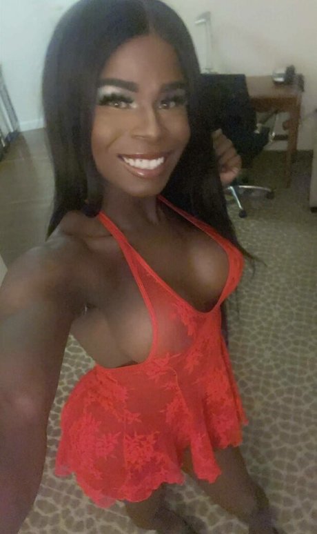 Carmen Brown exclusive pornstar pictures