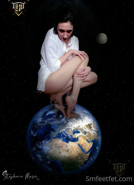 giantessmason erotic model image