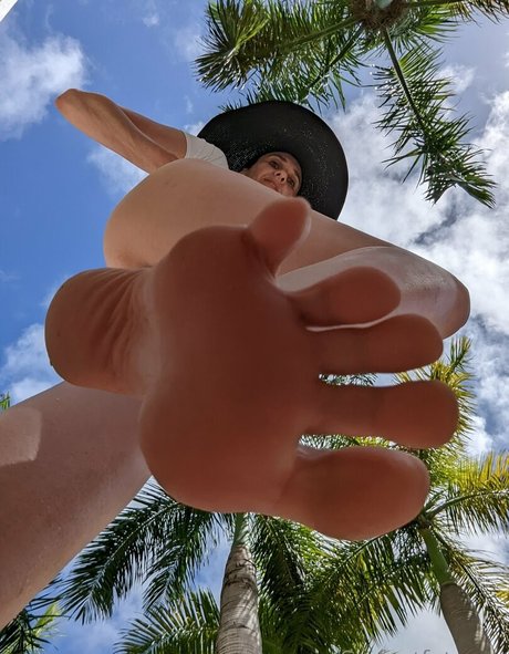 giantessmason model adult images