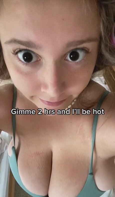 Ella B nudes star picture