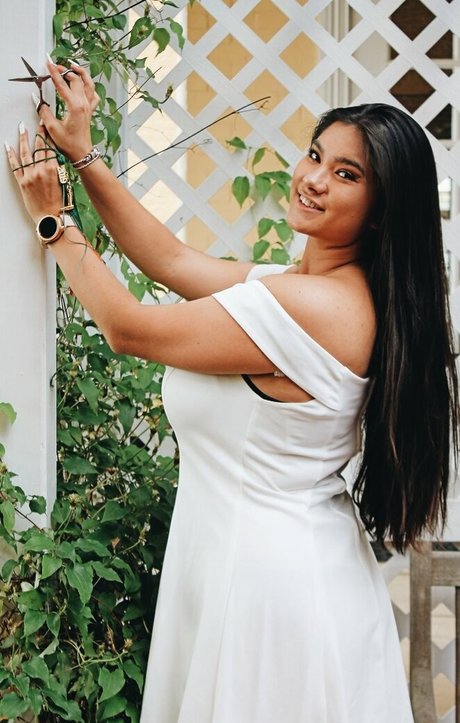 Amanda F porn model pictures