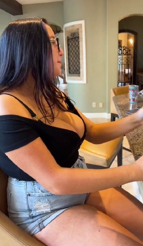 Olivia O top pornstar img