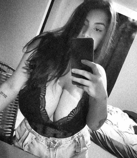 Cyntia K sex actress gallery