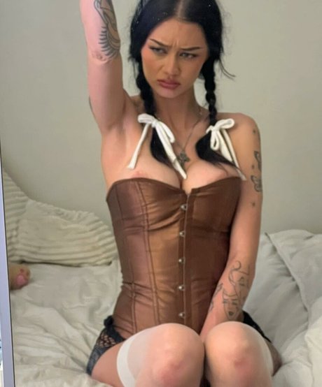 Madylina Renee model free img