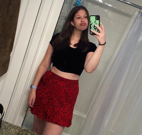 Alana Z porn actress photo