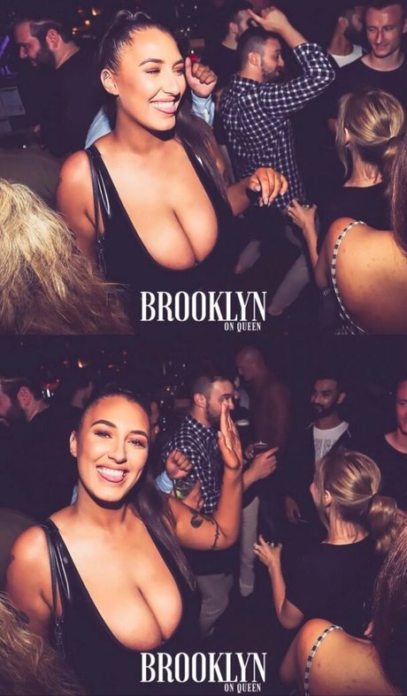 Jayme Lee star erotic pic