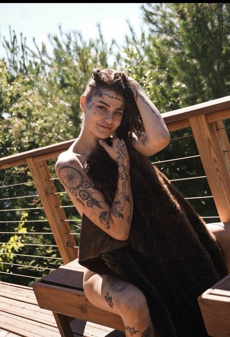 Steffiebluee sexy star galleries