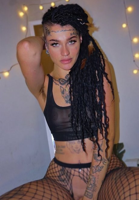 Steffiebluee model hot img