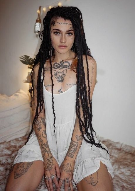 Steffiebluee hot star images