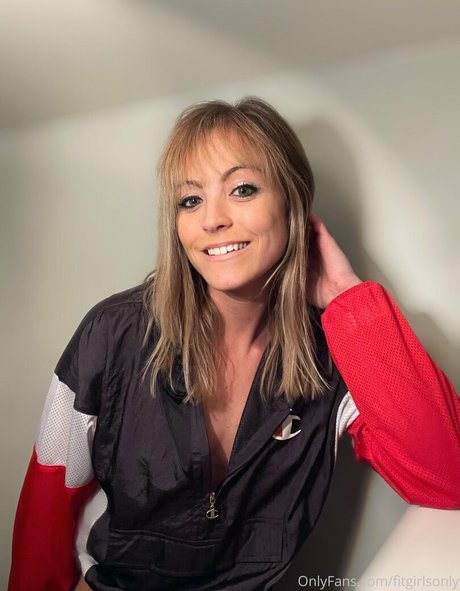 Fitgirlsonly model erotic image