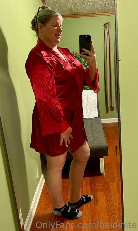 heidinite pornographic model galleries