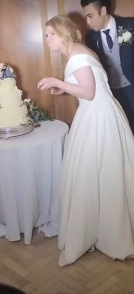 Sydney Poniewaz xxx star photos