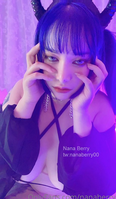 nanaberry nude pornstar pictures