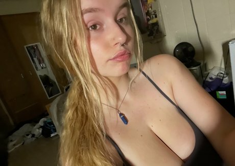 18 free onlyfans sexy naked gallery