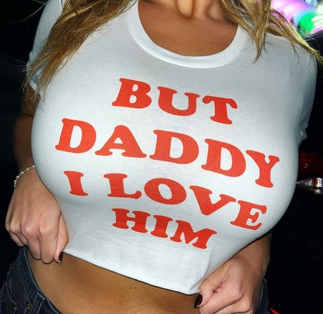 Emily E high quality pornstar pictures