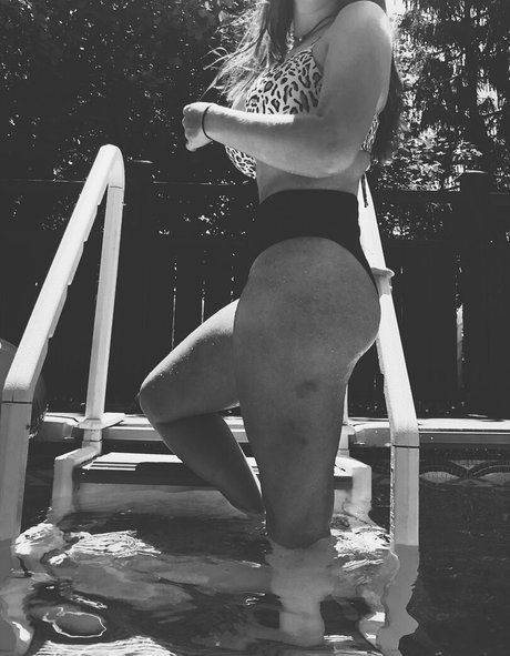 Hannah V beautiful actress image