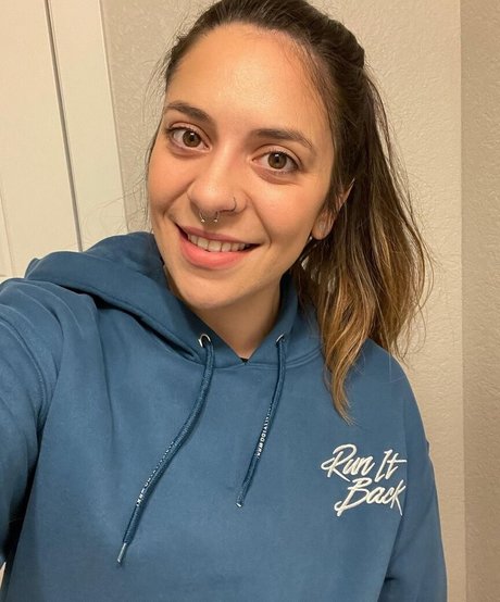 Fitfissy pornstar img