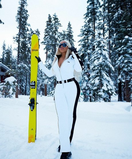 jordynwoods star erotic gallery