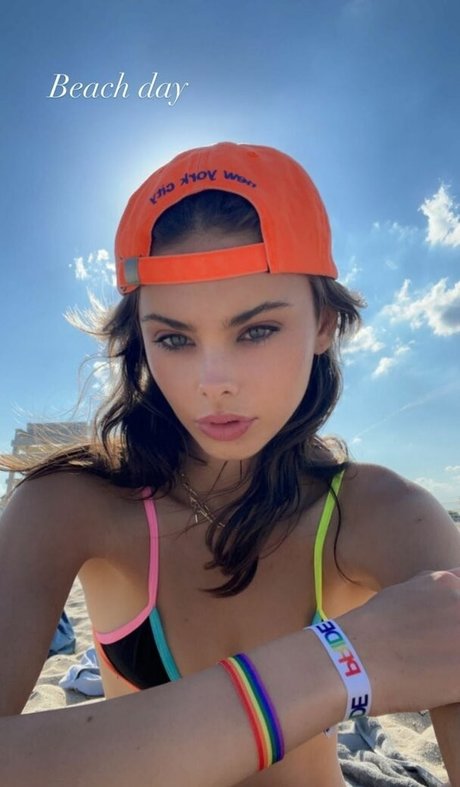 Meika Woollard star hot galleries