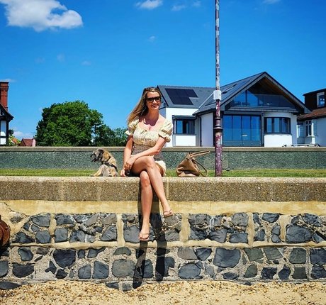 Sarah Champion star free img