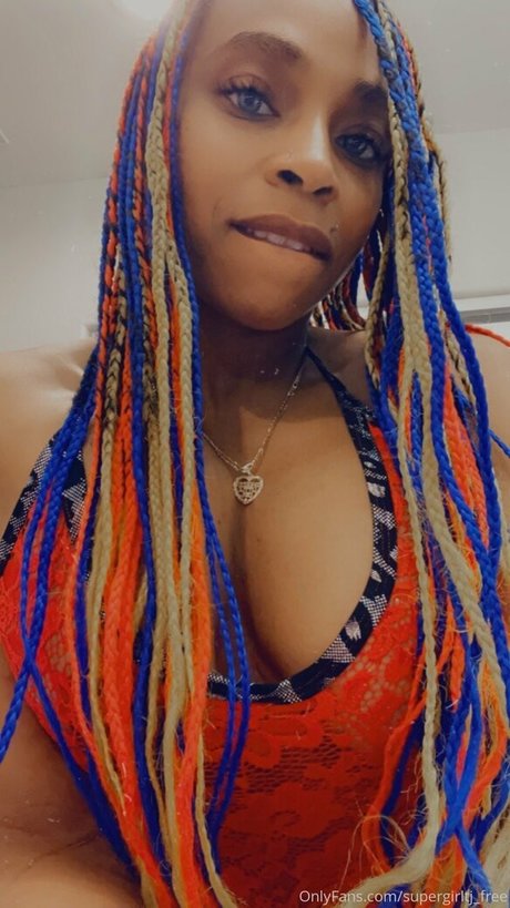 supergirltj free star sexy photo