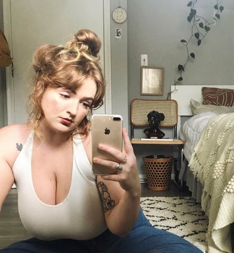 Cayley M pornstar nice gallery