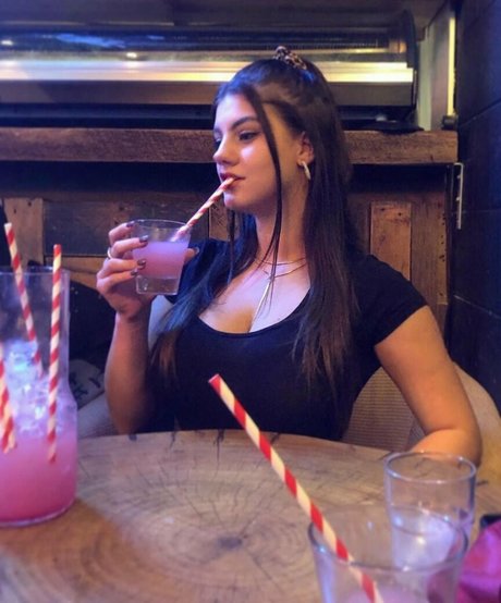 Tiana Hawkins hot actress image