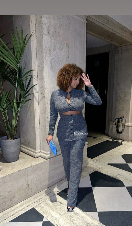 Georgina Seaman model gallery