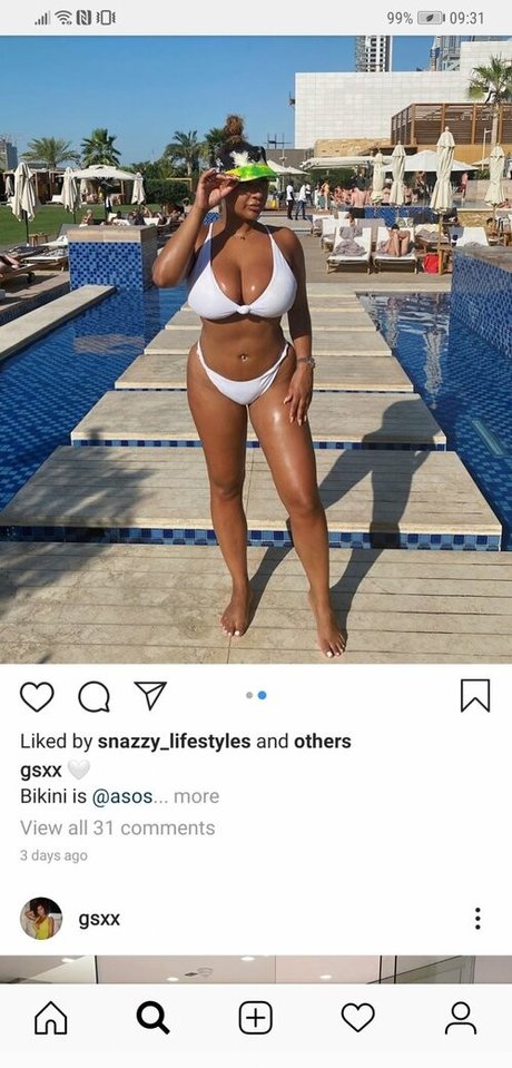 curvy teen onlyfans nude pic