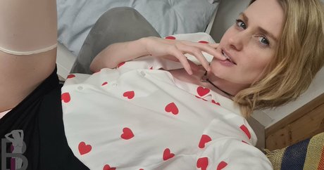 belle lou model art pictures