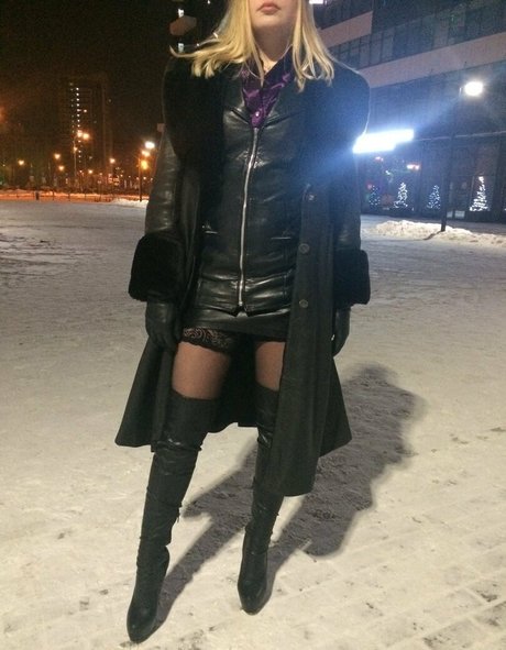 julisunrise official model sex gallery