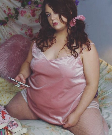 honeybuntv sex star img