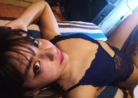 blommpita hd actress gallery