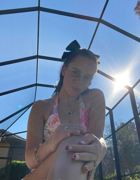 beachbear428 art model img