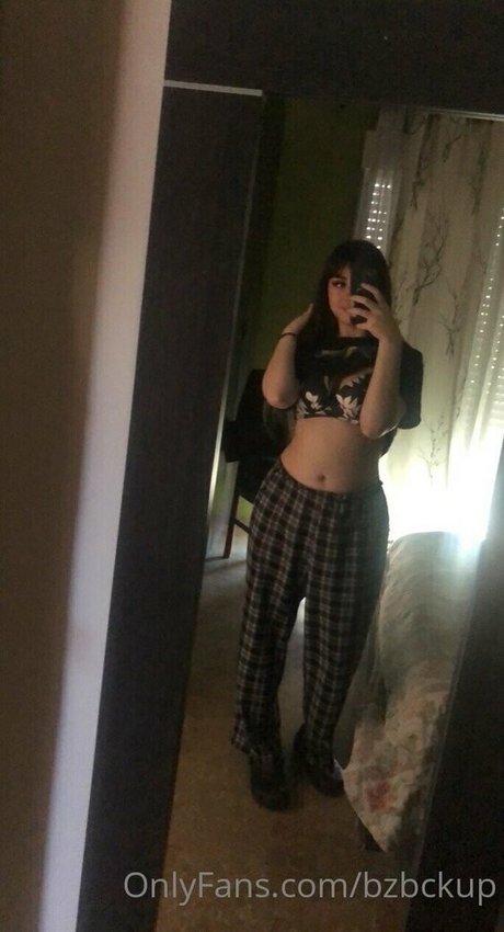 bzbckup star sexy images