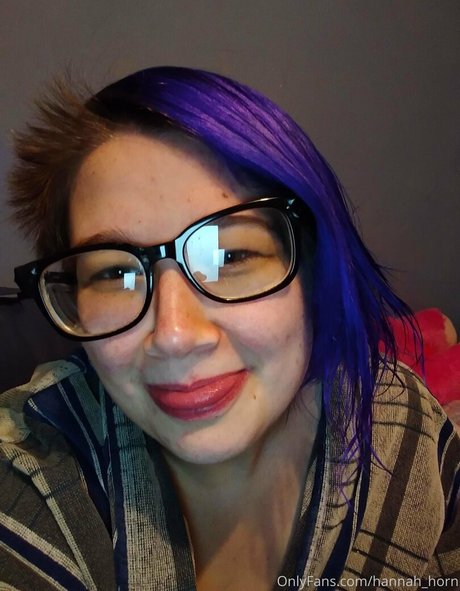 hannah horn Quick model image